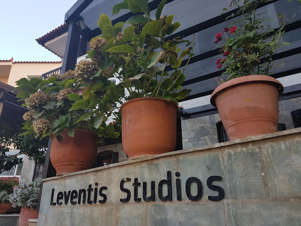 Leventis Studios การ์โลวาซี ภายนอก รูปภาพ